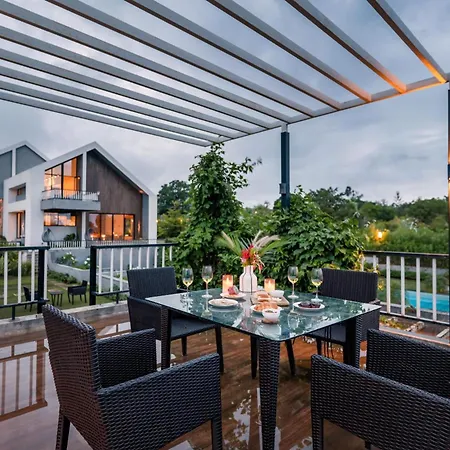 The Rainfield Villa By Stayvista - 3Bhk With Bar & Private Pool-3